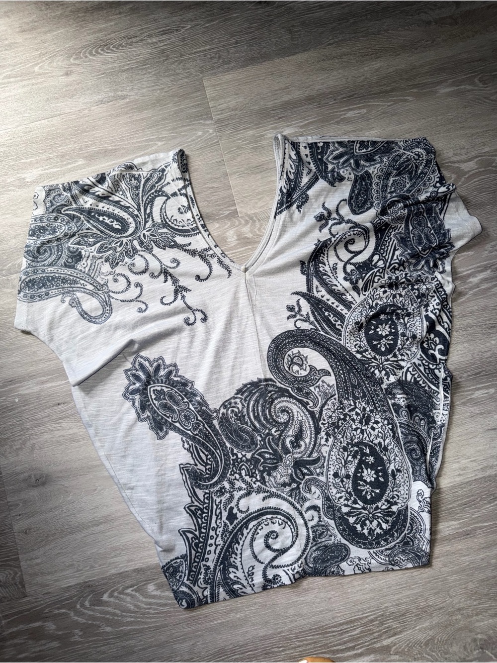 Women's White and Black Paisley Blouse